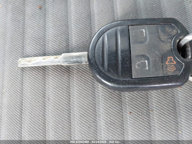1FMCU0GD4HUA76833 Ford ESCAPE SE