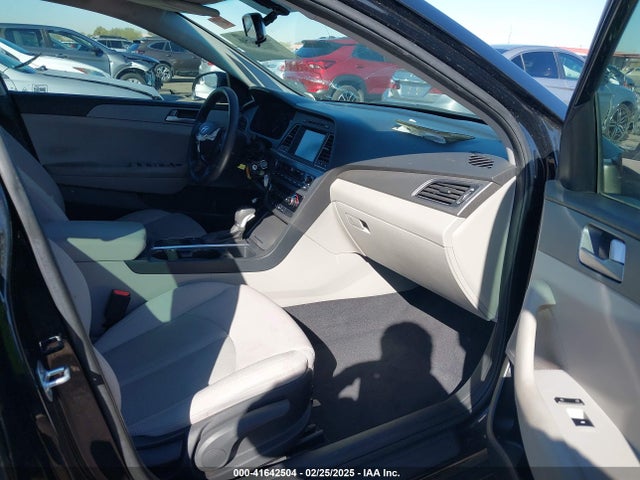 5NPE24AF5HH558970 Hyundai SONATA SE