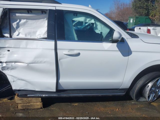 1FMJU1JT4KEA47802 Ford Expedition Xlt