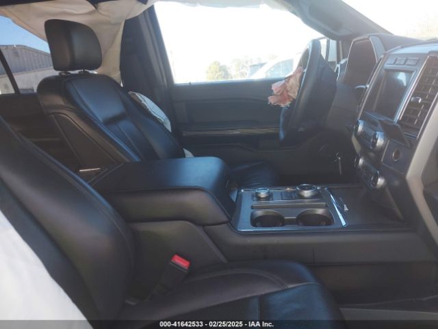 1FMJU1JT4KEA47802 Ford Expedition Xlt