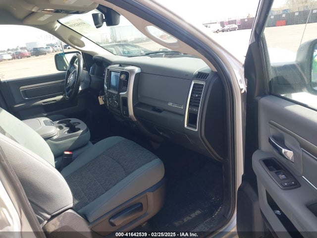 1C6RR7TT0JS168391 RAM 1500 Big Horn  4x4 6'4 Box
