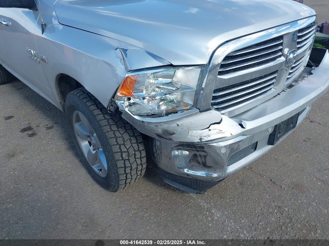 1C6RR7TT0JS168391 RAM 1500 Big Horn  4x4 6'4 Box
