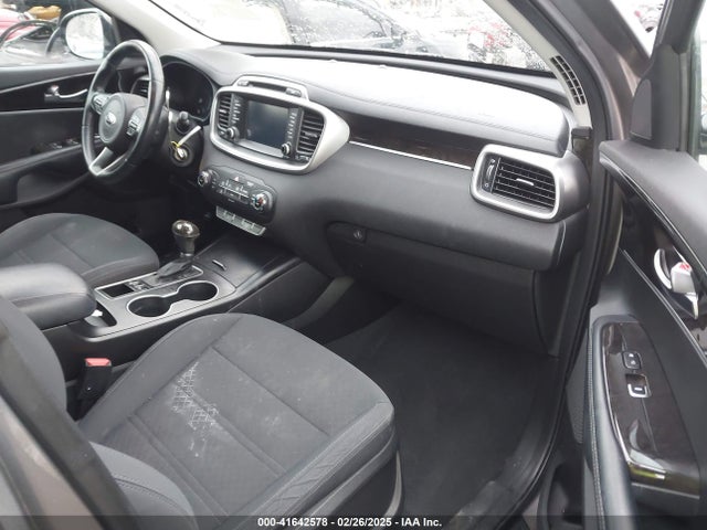 5XYPGDA30HG267316 KIA Sorento 2.4l Lx