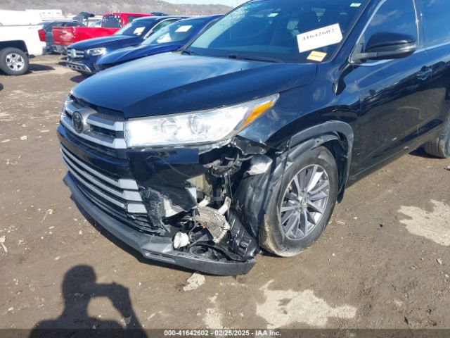 2018 TOYOTA HIGHLANDER 5TDJZRFH5JS533777 Photo 5
