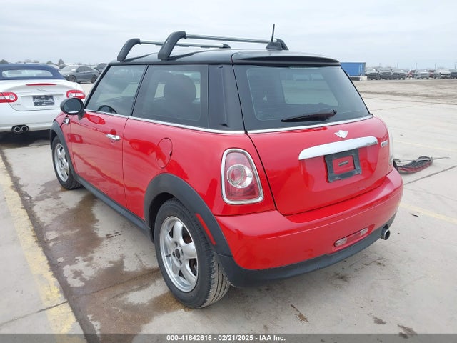 2013 MINI HARDTOP WMWSU3C56DT371218 Photo 2