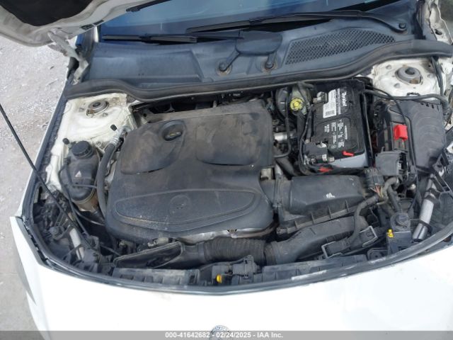 WDDSJ4EB4HN421599 Mercedes-Benz CLA 250