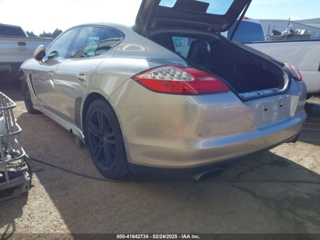 2012 PORSCHE PANAMERA WP0AA2A73CL071995 Photo 2