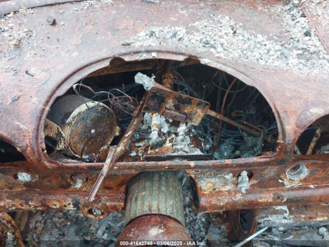 1956 FORD THUNDERBIRD P6FH229078 Photo 6