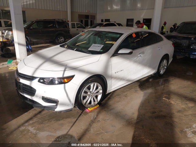 1G1ZD5ST8JF186555 Chevrolet MALIBU LT