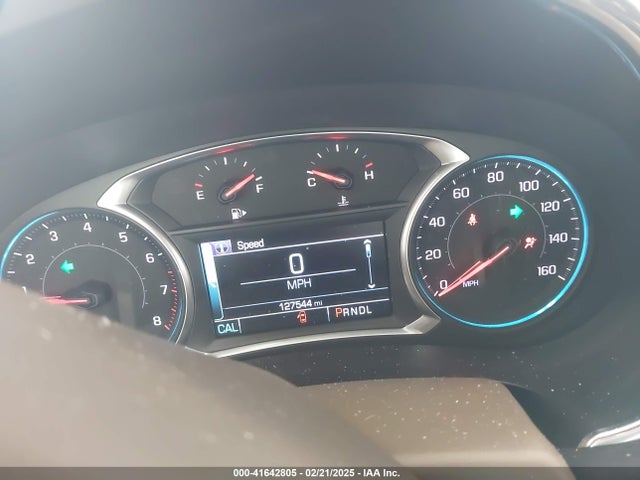 1G1ZD5ST8JF186555 Chevrolet MALIBU LT