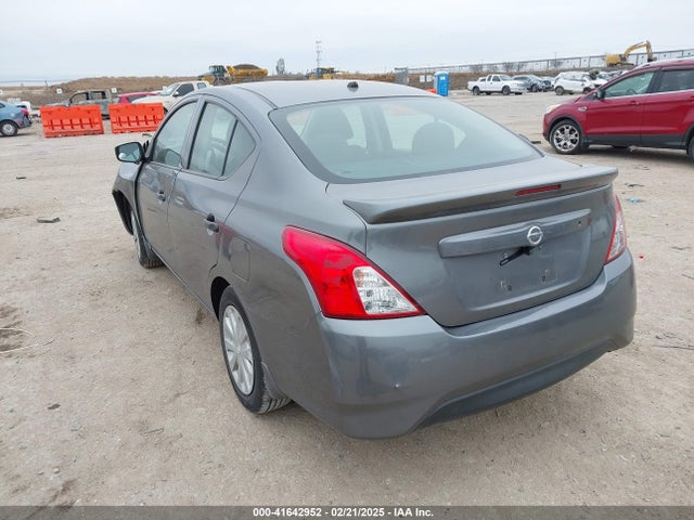 3N1CN7APXKL844137 Nissan Versa 1.6 S+