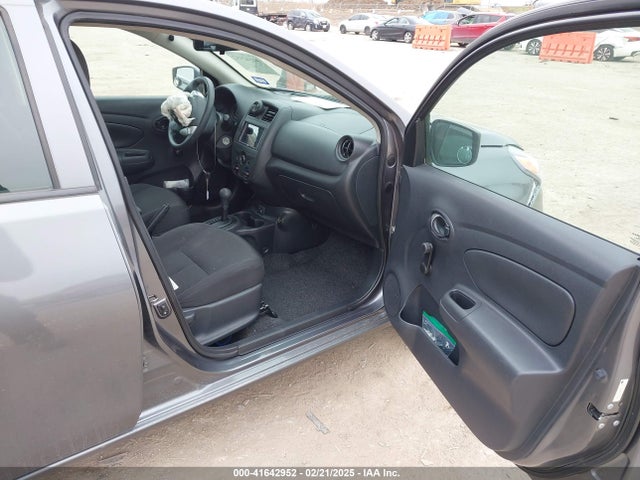 3N1CN7APXKL844137 Nissan Versa 1.6 S+