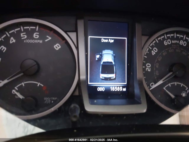 3TMGZ5AN5KM270398 Toyota Tacoma Limited