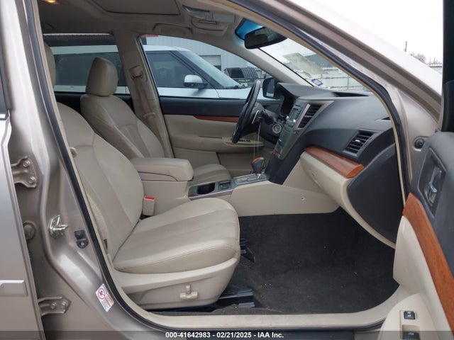 Subaru Outback 2.5i Limited 2014 4S4BRCLC7E3293659 Image 5