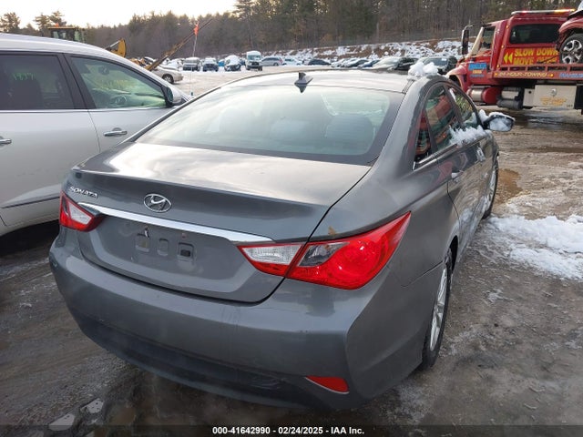 5NPEB4AC5EH859918 Hyundai SONATA GLS