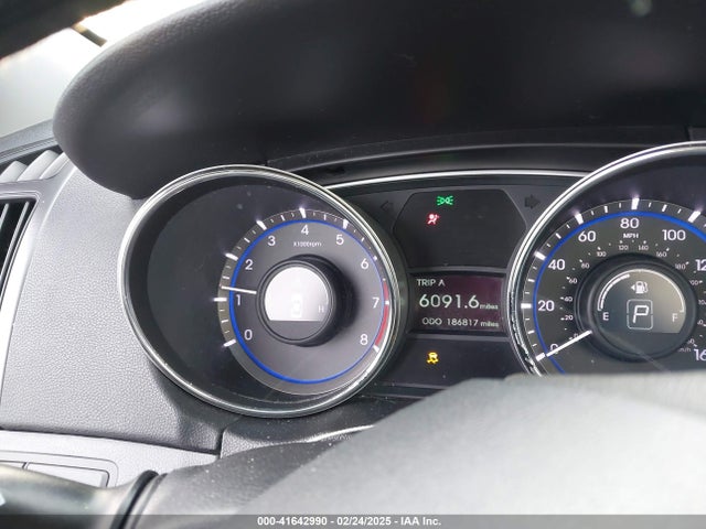 5NPEB4AC5EH859918 Hyundai SONATA GLS