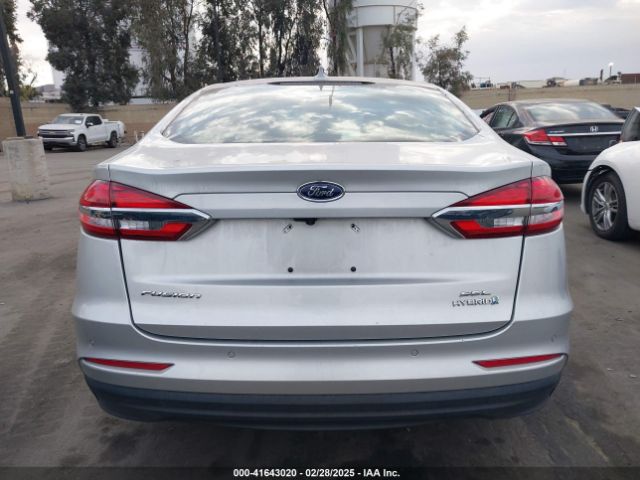 3FA6P0MU3KR262056 Ford Fusion Hybrid Sel