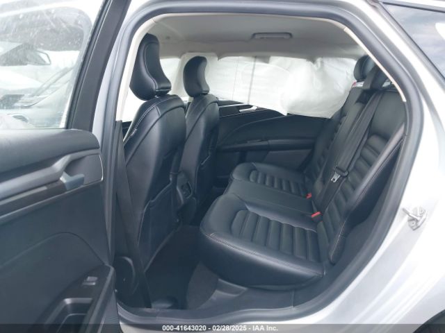 3FA6P0MU3KR262056 Ford Fusion Hybrid Sel