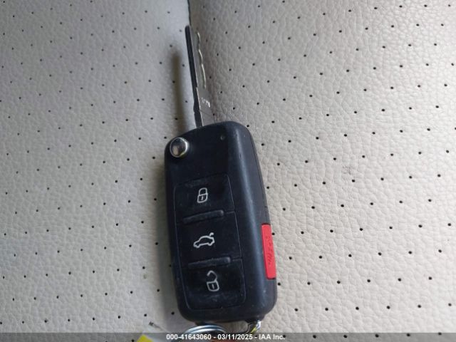 WVGAV7AX6GW611356 Volkswagen TIGUAN S