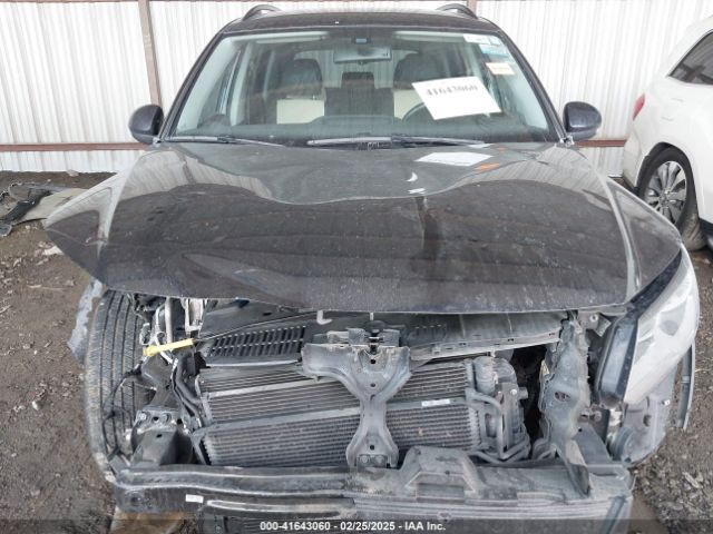WVGAV7AX6GW611356 Volkswagen TIGUAN S