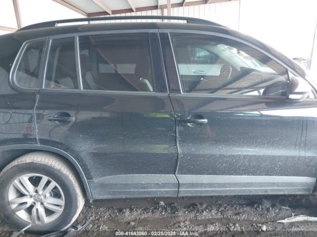WVGAV7AX6GW611356 Volkswagen TIGUAN S