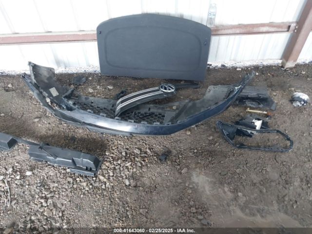 WVGAV7AX6GW611356 Volkswagen TIGUAN S
