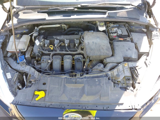 Ford FOCUS SE 2018 1FADP3K29JL216478 Image 10
