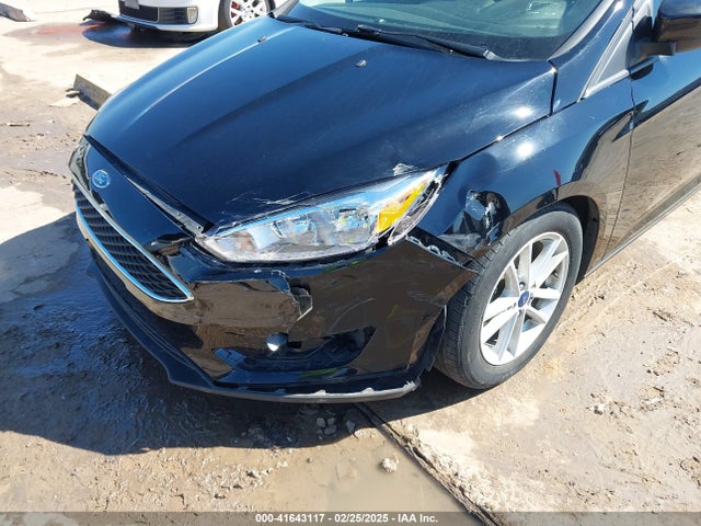 Ford FOCUS SE 2018 1FADP3K29JL216478 Image 6