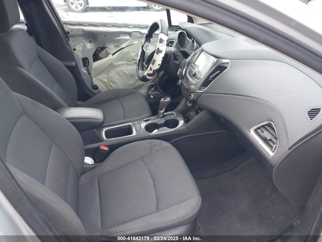 1G1BE5SM8J7232371 Chevrolet Cruze Lt Auto
