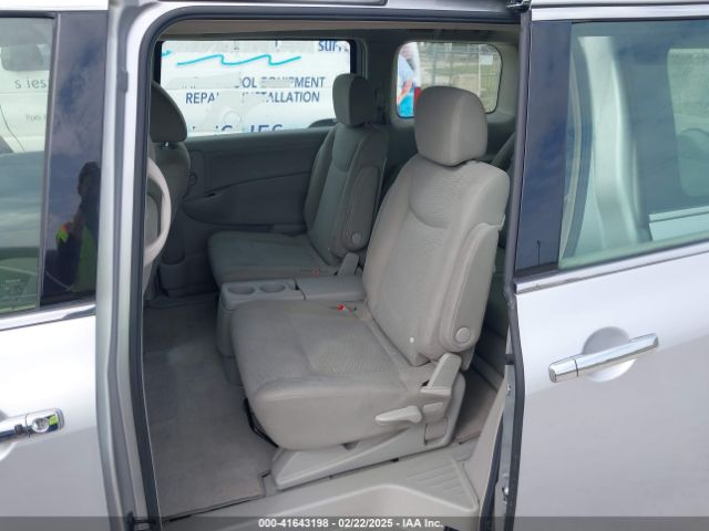 JN8AE2KP2F9122623 Nissan QUEST S