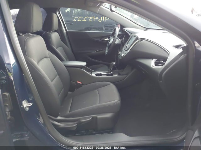 1G1ZB5ST8HF156813 Chevrolet MALIBU LS