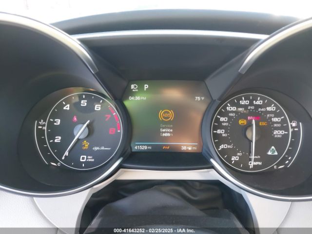 ZARFAEAV4J7585128 Alfa Romeo Giulia Quadrifoglio Rwd