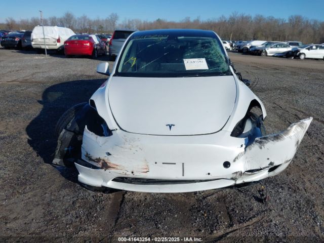 7SAYGDEF5NF542189 Tesla Model Y Performance Dual Motor All-wheel Drive