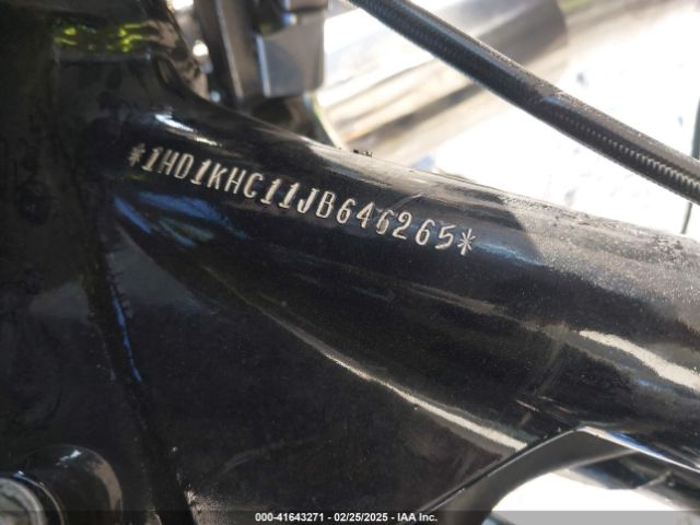 2018 HARLEY-DAVIDSON FLTRX 1HD1KHC11JB646265 Photo 9