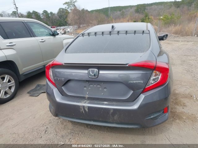 2HGFC1F9XGH636946 Honda Civic Touring