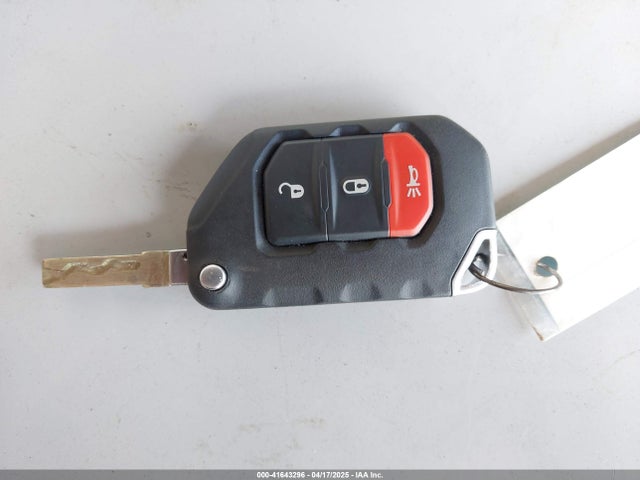 1C4HJXDGXMW763324 Jeep Wrangler