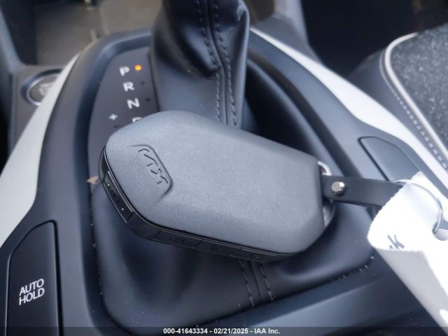 3KPFW4DE3SE064923 KIA K4 Gt-line