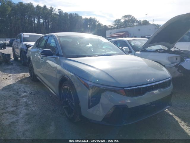 3KPFW4DE3SE064923 KIA K4 Gt-line