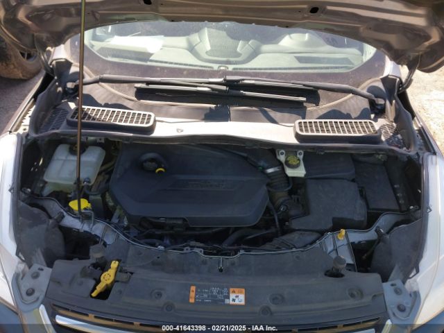 1FMCU0JX8EUD65325 Ford Escape Titanium