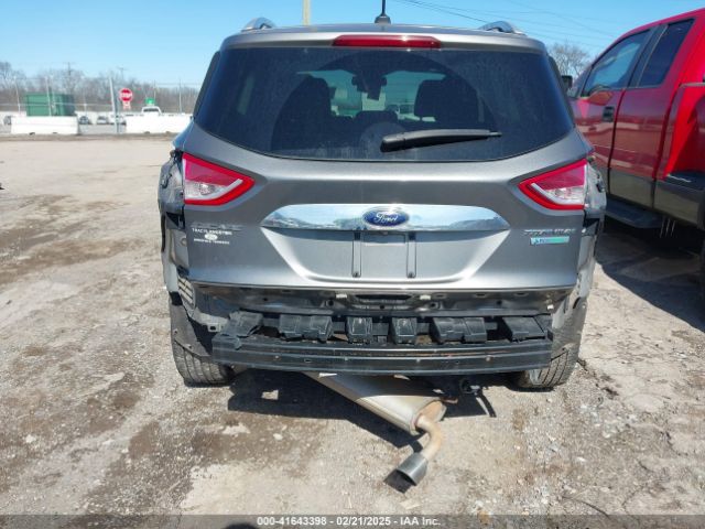 1FMCU0JX8EUD65325 Ford Escape Titanium