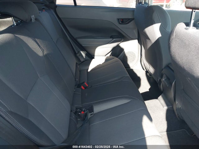 JF2GUABC6R8298523 Subaru na