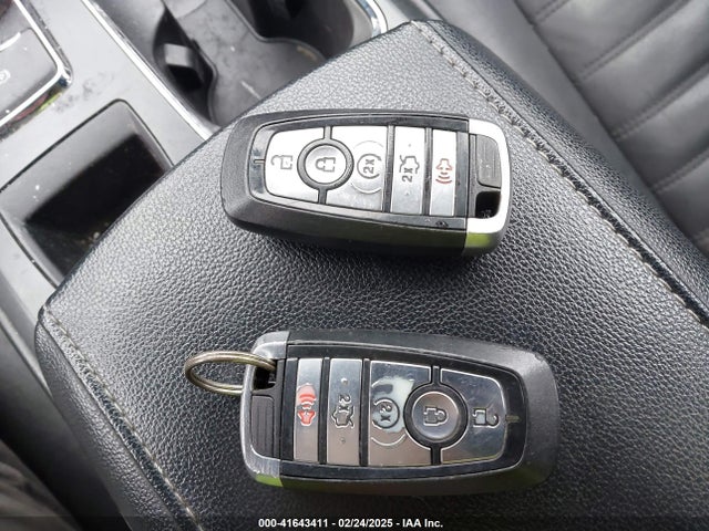Ford FUSION SE 2017 3FA6P0H93HR136181 Image 11
