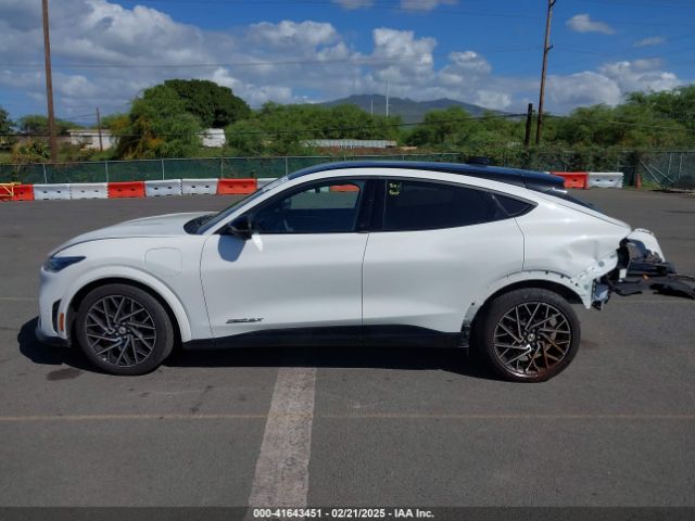 3FMTK4SX0NMA51684 Ford Mustang Mach-e Gt