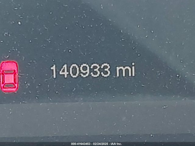1C4PJMCS7FW605459 Jeep Cherokee Latitude