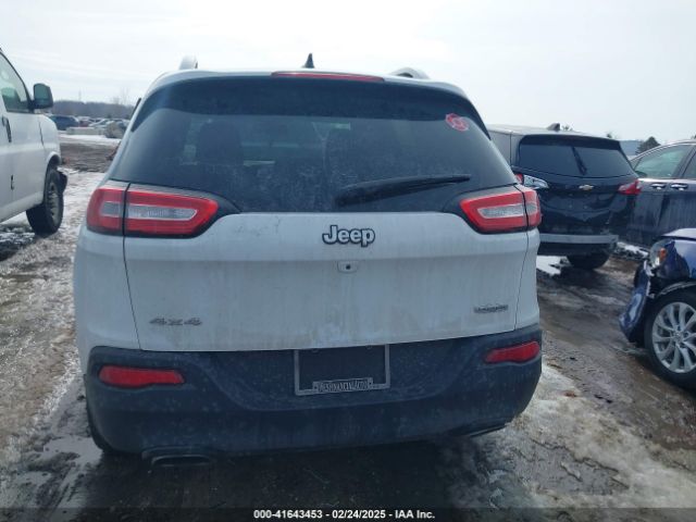 1C4PJMCS7FW605459 Jeep Cherokee Latitude