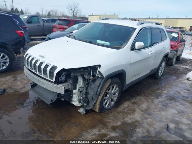 1C4PJMCS7FW605459 Jeep Cherokee Latitude