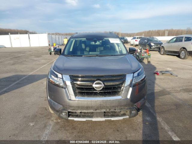 5N1DR3CD9NC212582 Nissan Pathfinder Sl 4wd
