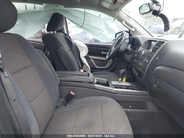 5N1AA0ND4FN601528 Nissan Armada Platinum/sl/sv