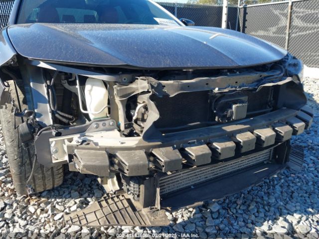 19UUB6F55NA001990 Acura Tlx A-spec Package