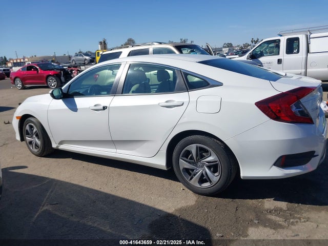 Honda Civic 2019 2HGFC2F66KH552711 Image 27